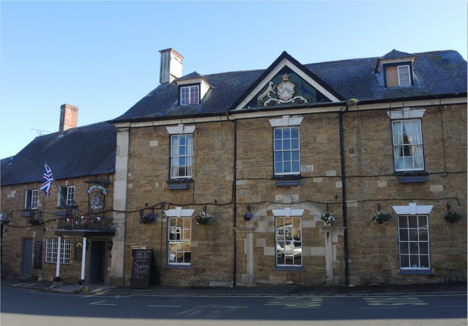 The Ilchester Arms